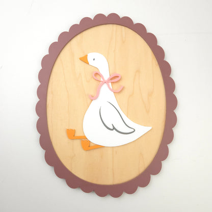 Sitting Goose with Scalloped Frame
