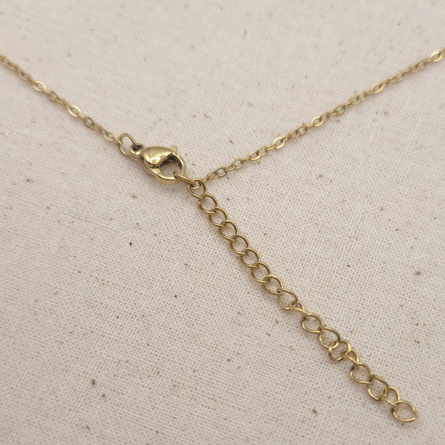 Tiny Round Necklace